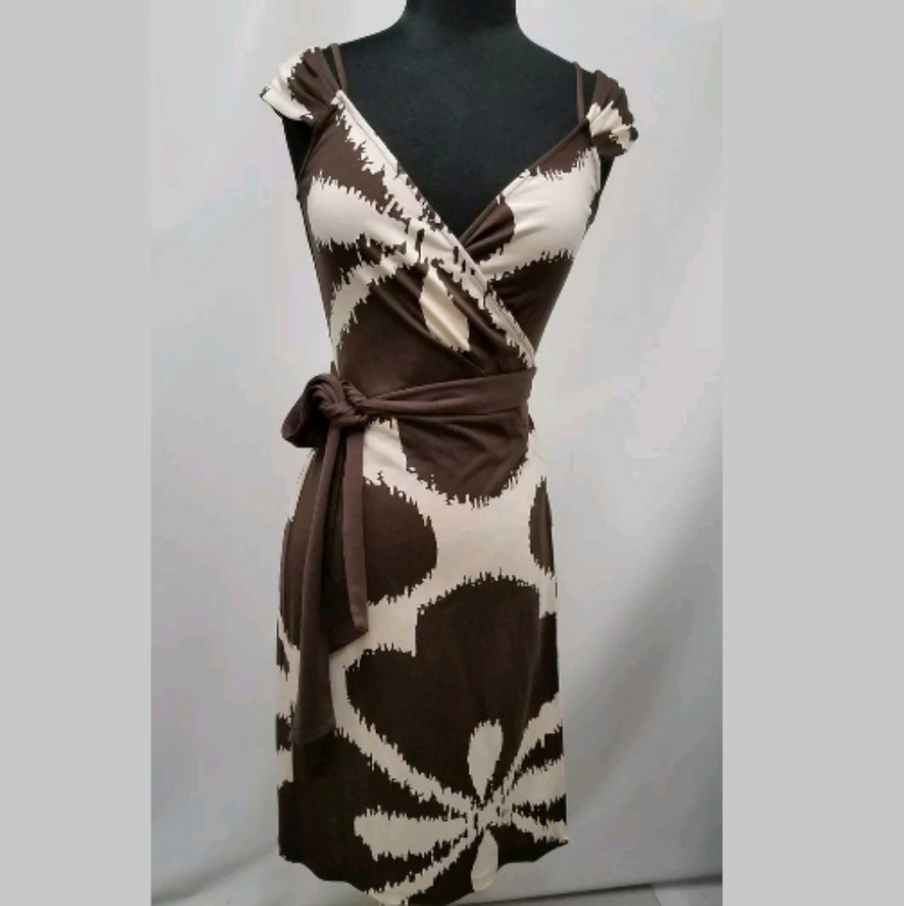 Diane Von Furstenberg Brown Silk Wrap Dress Sz 2